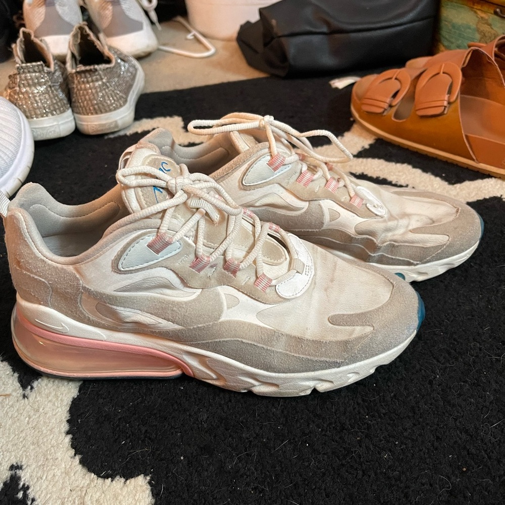 Nike Air Max Women’s shoes